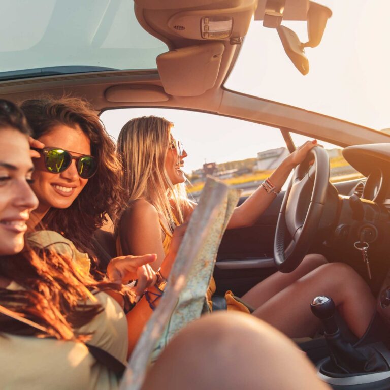 spring-break-trip Girls on spring break road trip